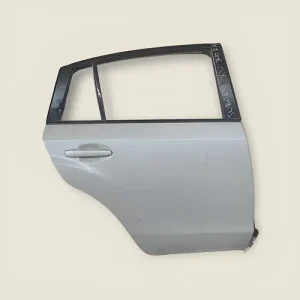 Puerta Trasera Derecha Subaru XV original