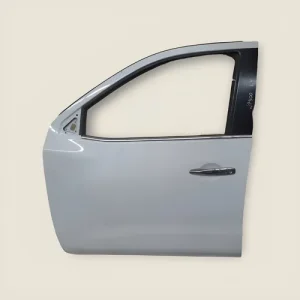 Puerta Delantera Izquierda Nissan NP300
