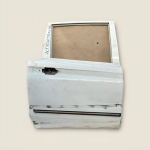 Puerta trasera derecha SSANGYONG ACTYON
