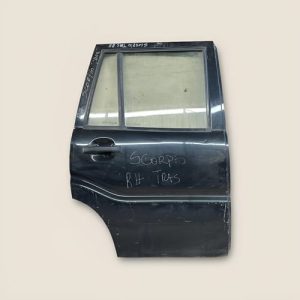 Puerta trasera derecha MAHINDRA SCORPIO